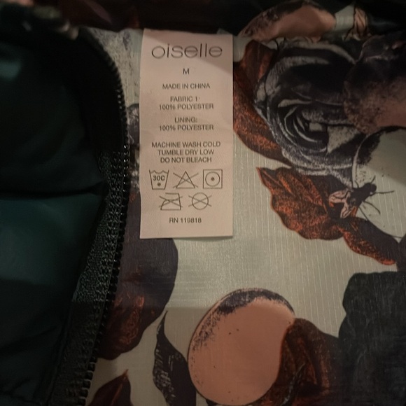 NWT Oiselle Flip Side Reversible Puffy Jacket - Picture 7 of 8
